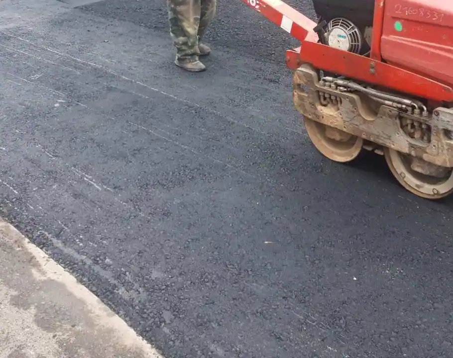 Ремонт асфальтового покрытия во дворах в Минске